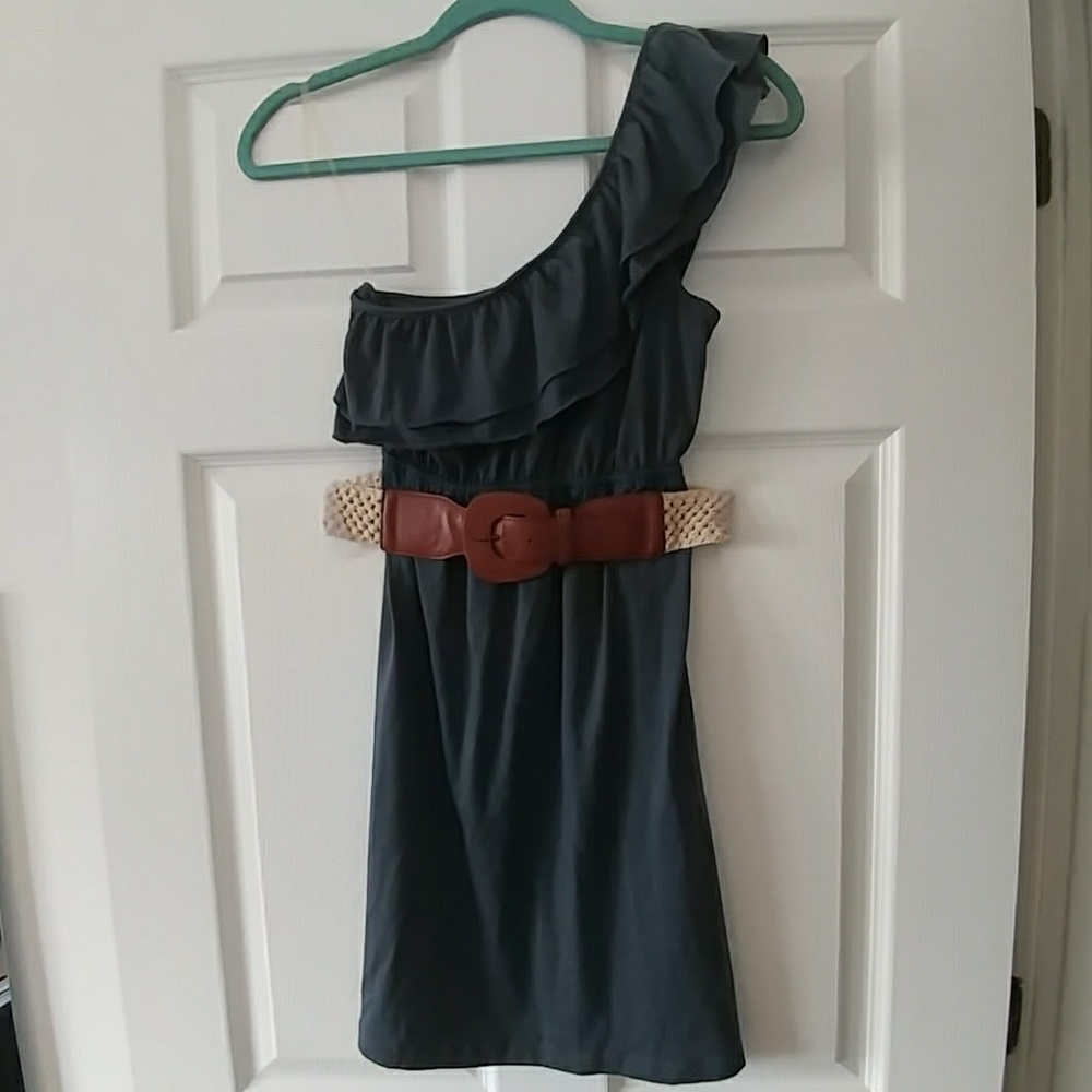 One shoulder sundress with belt